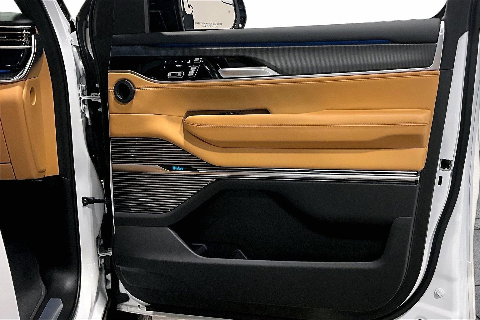 2024 Jeep Grand Wagoneer Series III Obsidian