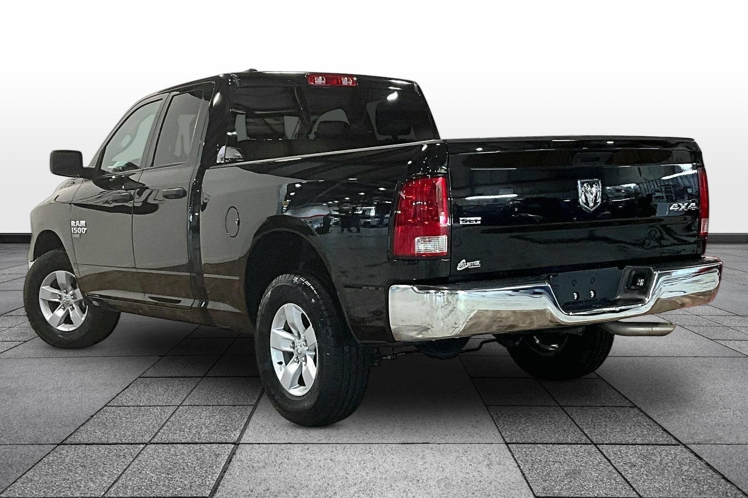 2024 RAM 1500 Classic SLT