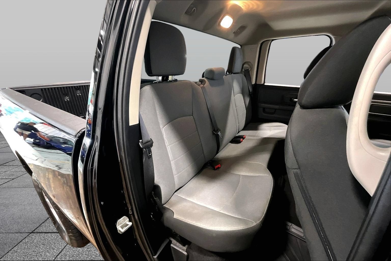 2024 RAM 1500 Classic SLT