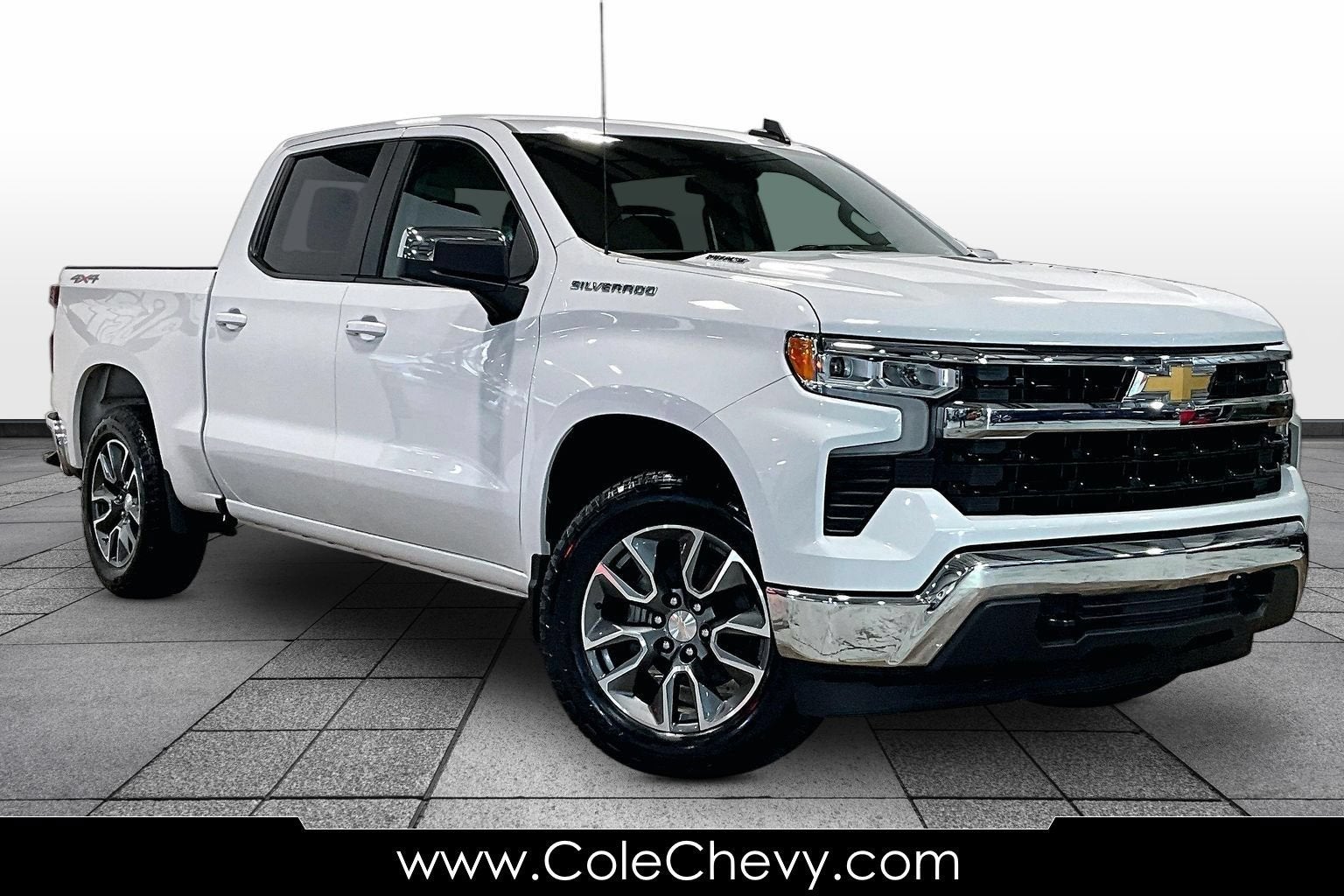 2024 Chevrolet Silverado 1500 LT (2FL)