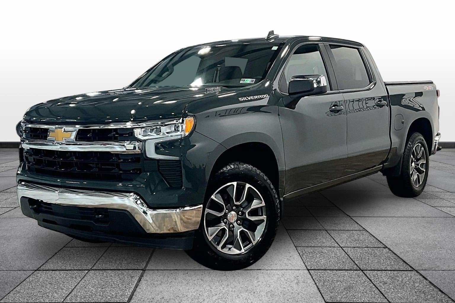 2025 Chevrolet Silverado 1500 LT (2FL)