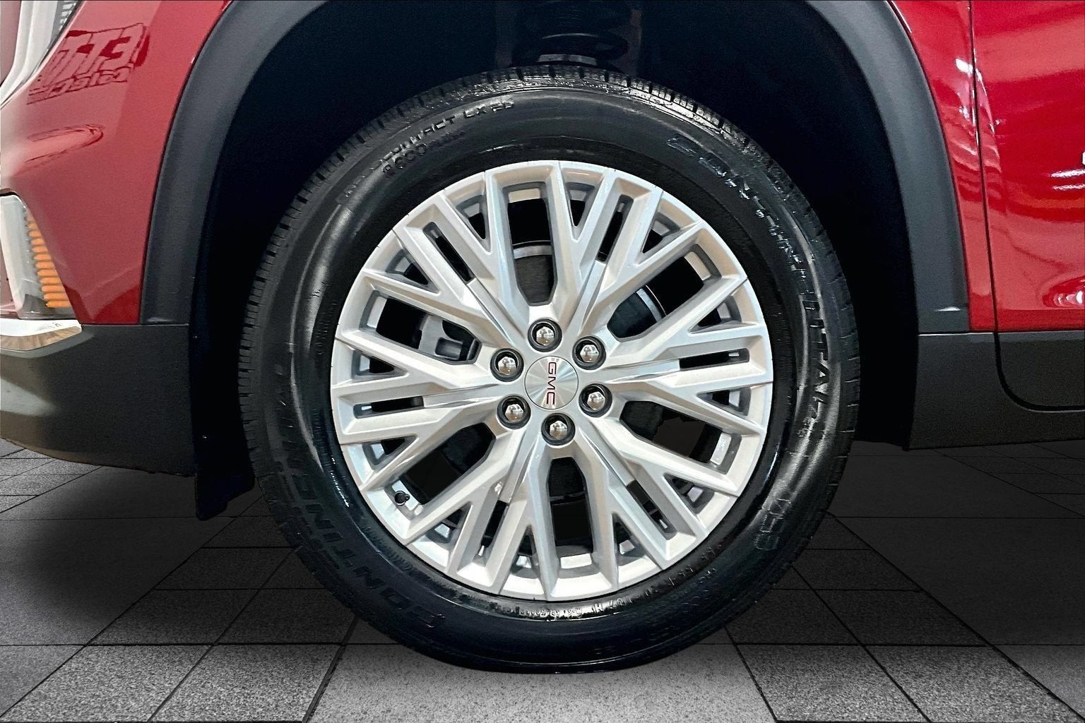 2027 GMC Acadia Elevation