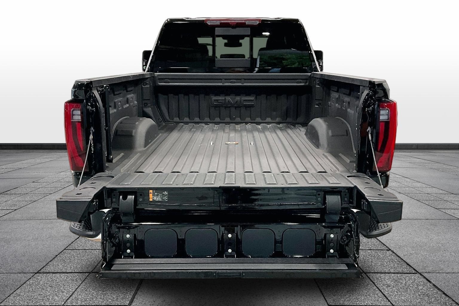 2025 GMC Sierra 3500 HD SLT