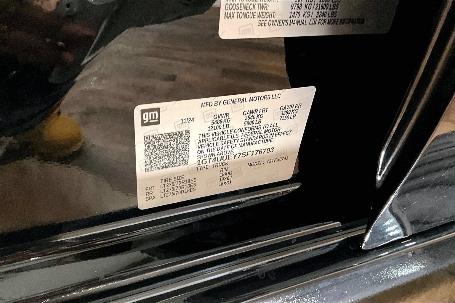 2025 GMC Sierra 3500 HD SLT