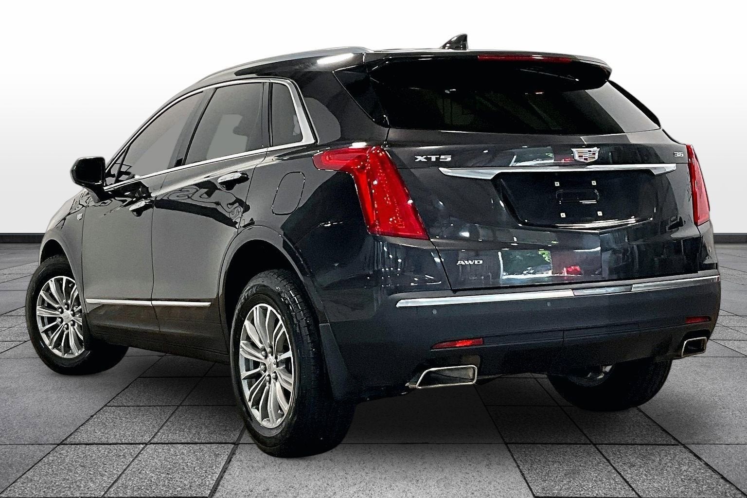 2018 Cadillac XT5 Luxury AWD