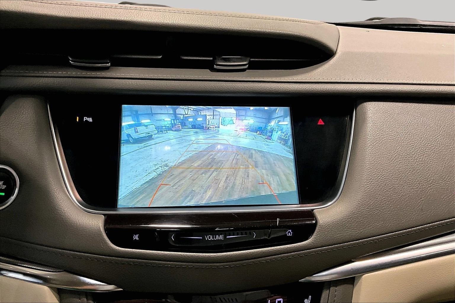 2018 Cadillac XT5 Luxury AWD