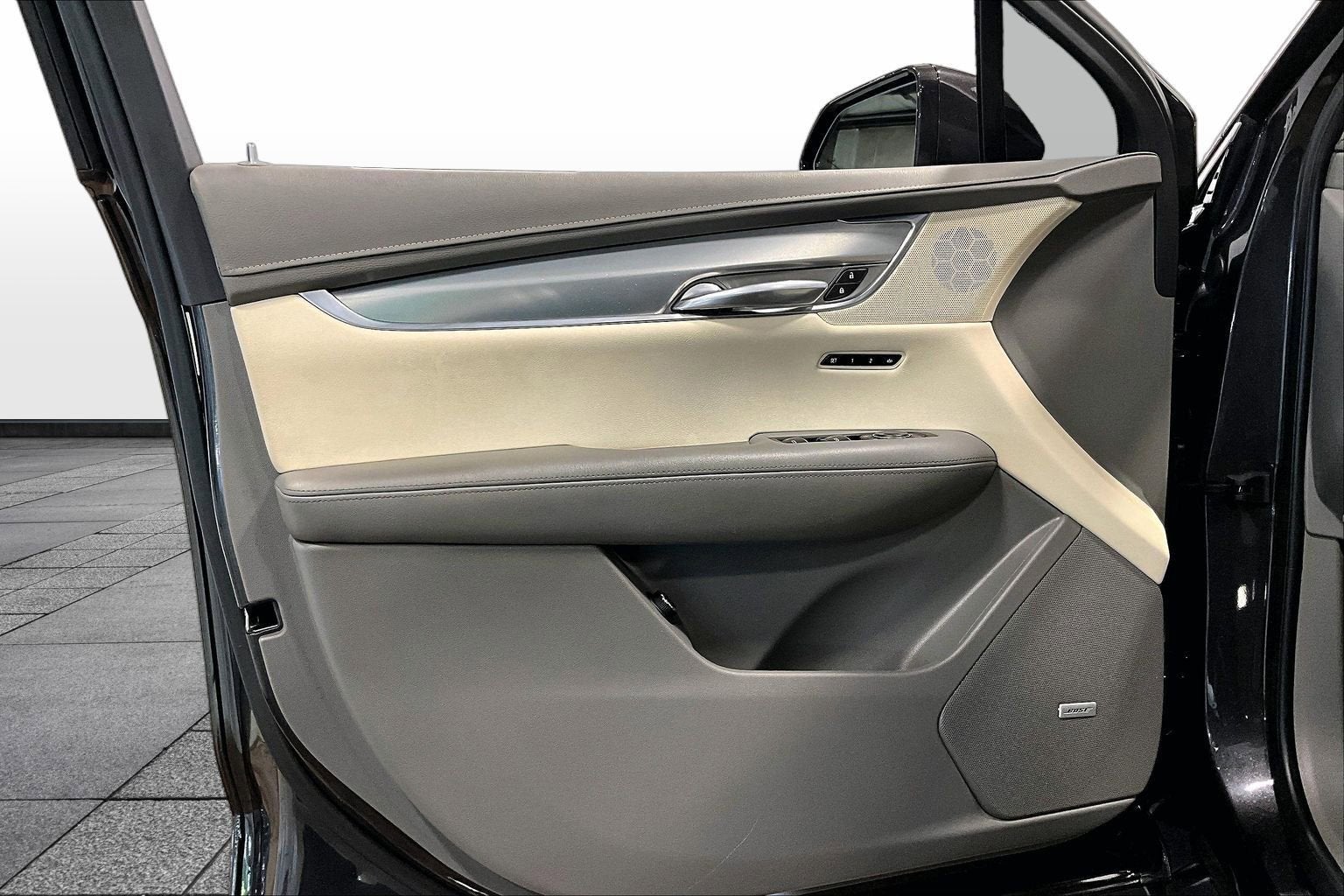 2018 Cadillac XT5 Luxury AWD