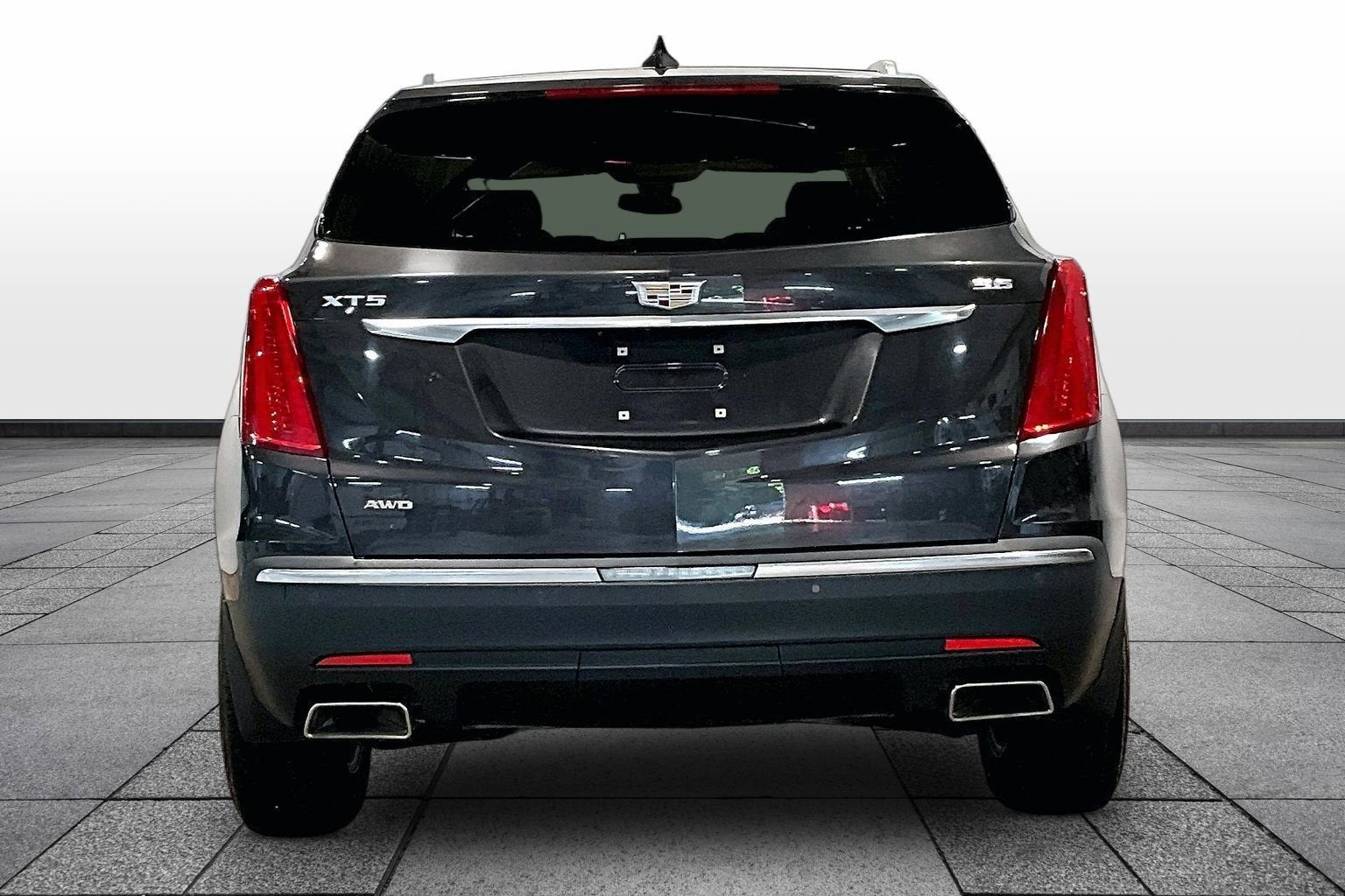 2018 Cadillac XT5 Luxury AWD