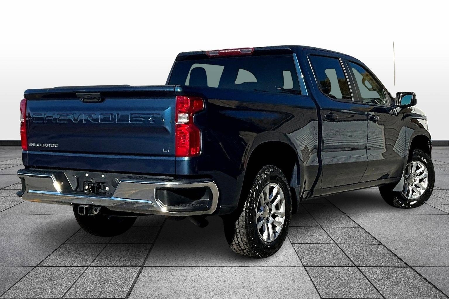 2022 Chevrolet Silverado 1500 LT (2FL)
