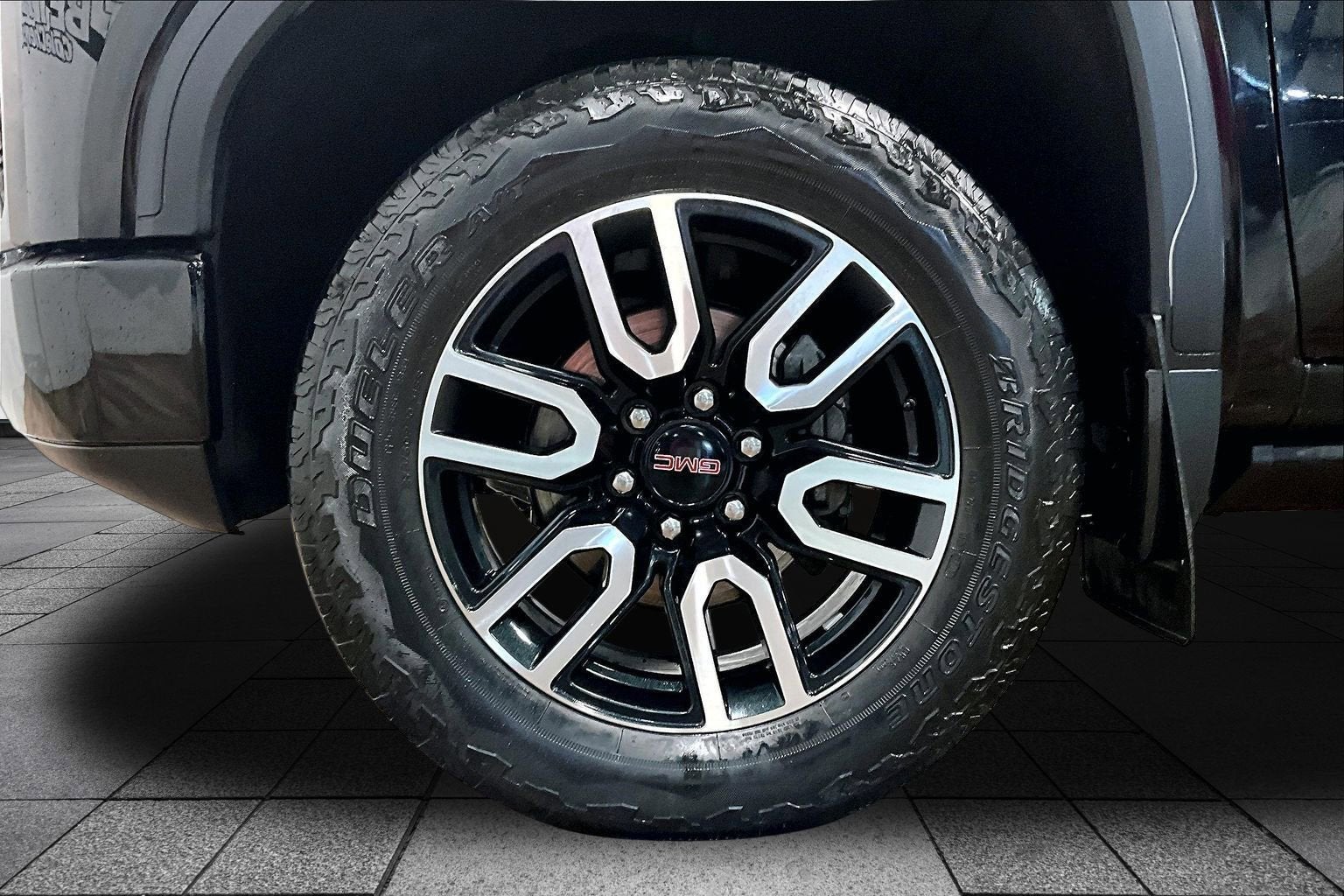 2021 GMC Sierra 1500 AT4