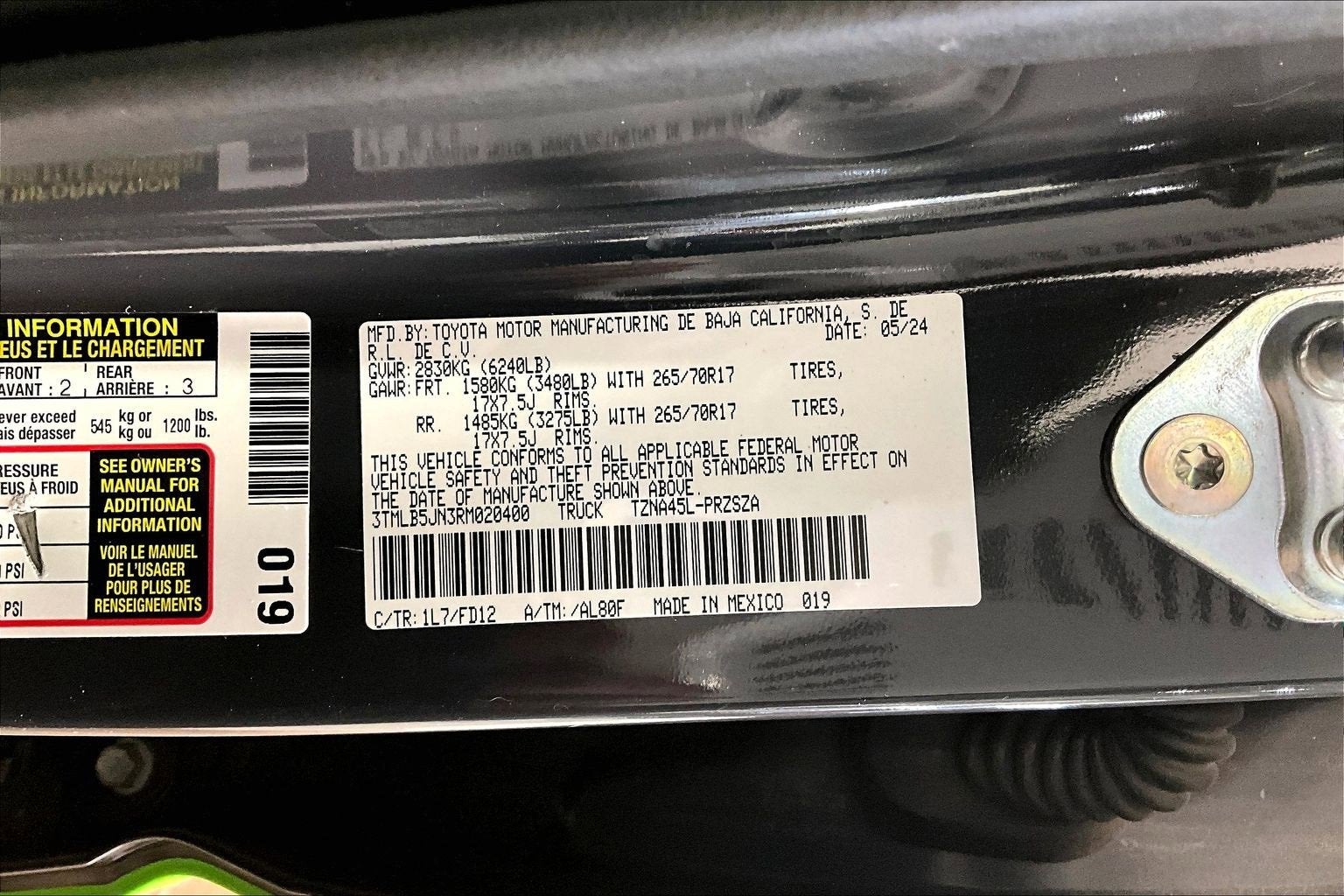 2024 Toyota Tacoma 4WD SR5