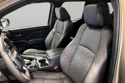 2024 Toyota Tacoma 4WD SR5