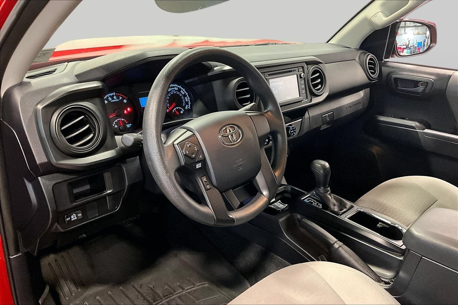 2017 Toyota Tacoma SR5
