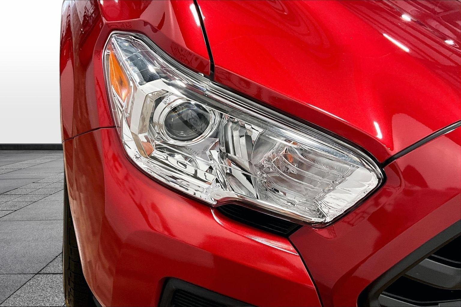 2017 Toyota Tacoma SR5