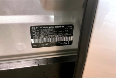 2023 Mitsubishi Outlander SE