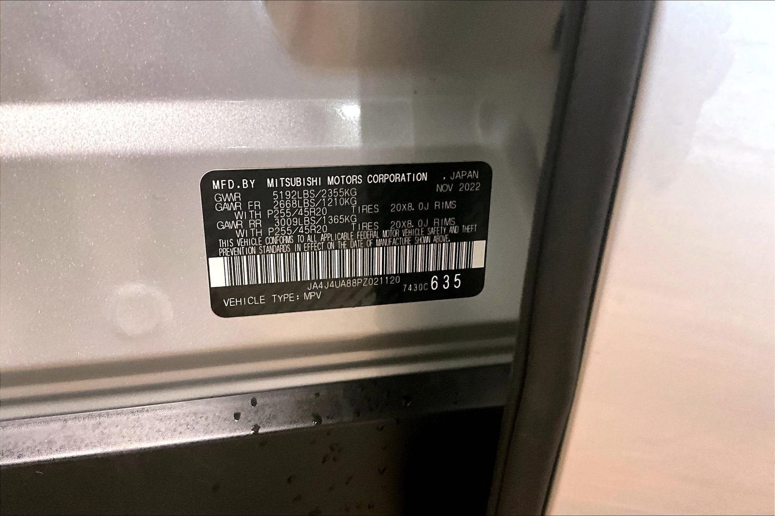 2023 Mitsubishi Outlander SE