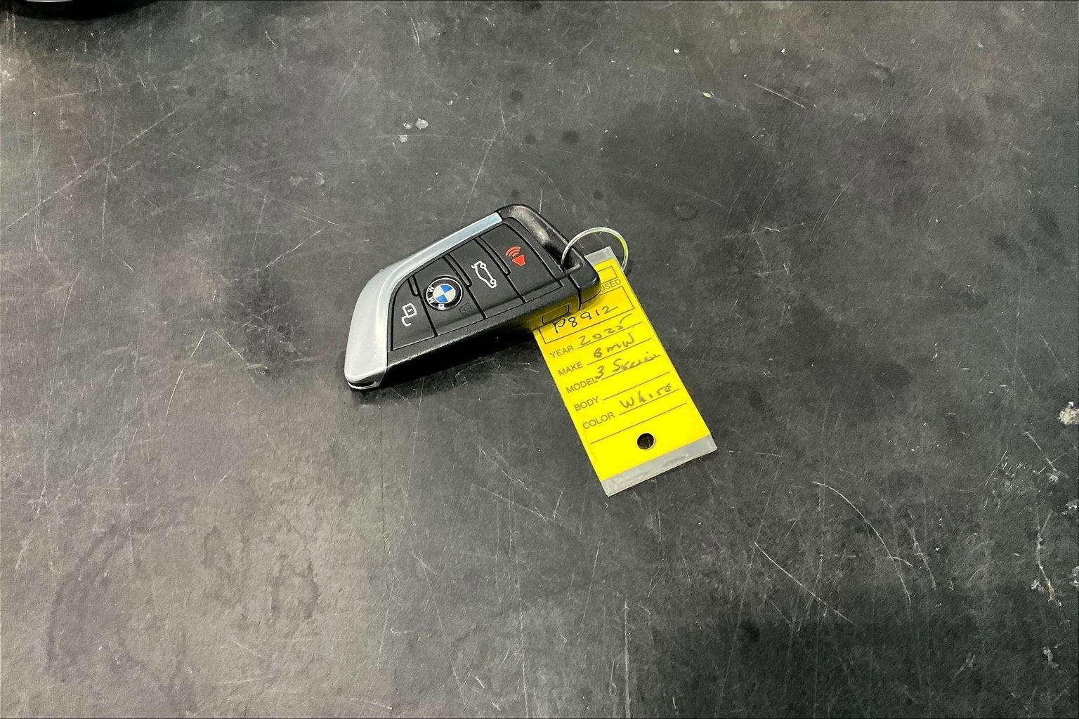 2025 BMW 3 Series 330i xDrive