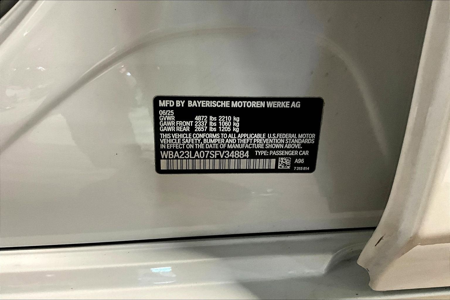 2025 BMW 3 Series 330i xDrive