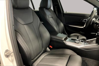 2025 BMW 3 Series 330i xDrive