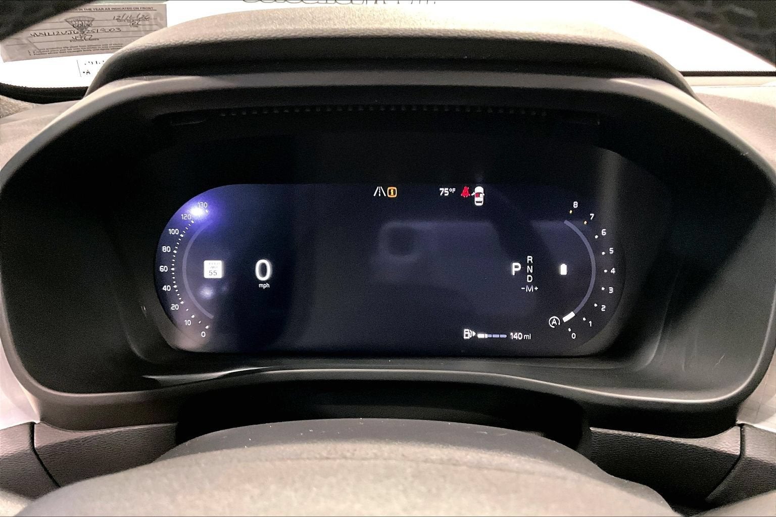 2025 Volvo XC40 Core Bright Theme